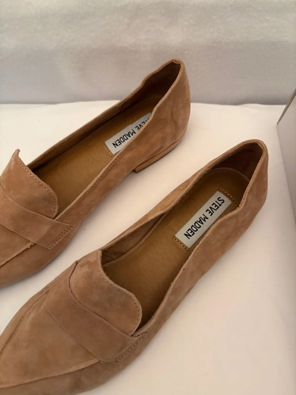 Steve Madden Tan Suede Pointed Loafers